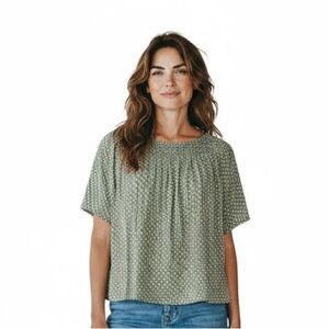 Lucky Brand Short Sleeve Top. Olive Green with Small White/Purple Flowers. Large